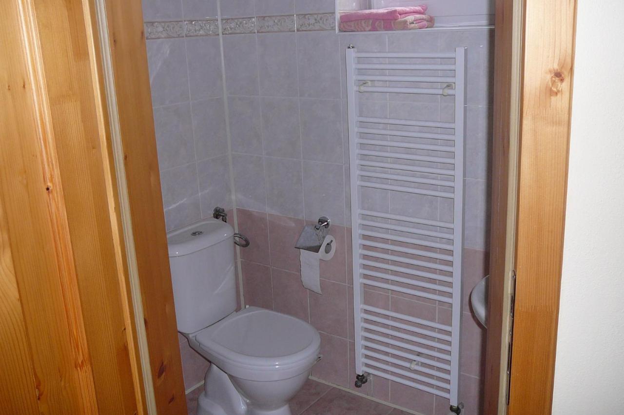 Apartament Privat Pekny Dvor Rajecké Teplice Zewnętrze zdjęcie